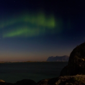 <i class="fa-regular fa-image orange1"></i> Hamn-i-Senja (Noruega / <em>Norway</em>) Edu Moreira - Aurora Boreal