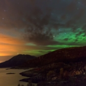 <i class="fa-regular fa-image orange1"></i> Somaroy V (Noruega / <em>Norway</em>) Edu Moreira - Aurora Boreal