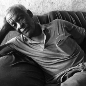 <i class="fa-regular fa-image orange1"></i> Seu Adão (77 anos), comunidade de Brutiá, Serranópolis de Minas, MG. / <em>Seu Adao (77 years old), Brutia village, Serranopolis de Minas, Minas Gerais.</em> Edu Moreira - Povos Tradicionais do Cerrado