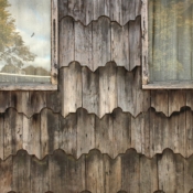 <i class="fa-regular fa-image orange1"></i> Detalhe de janela na cidade de Castro (Ilha Grande de Chiloé, Arquipélogo Chiloé, Chile). / <em>Window detail in the city of Castro (Chiloé Island, Chiloé Archipelago, Chile).</em> Edu Moreira - Portas e Janelas - Chile, Arquipélago Castro Chiloé