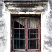 <i class="fa-regular fa-image orange1"></i> Janela (Suzhou, Jiangsu, China). / <em>Window (Suzhou, Jiangsu, China).</em> Edu Moreira - Portas e Janelas - China, Jiangsu, Suzhou