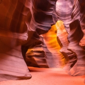 <i class="fa-regular fa-image orange1"></i> Upper Antelope Canyon (Page, Arizona, EUA / <em>USA</em>). Edu Moreira - EUA - Canyons e Desertos