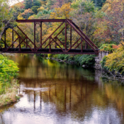 <i class="fa-regular fa-image orange1"></i> Ponte Ferroviária Worrall (Vermont, EUA). / Worrall Railroad Bridge (Vermont, USA).</em> Edu Moreira - EUA - Vermont